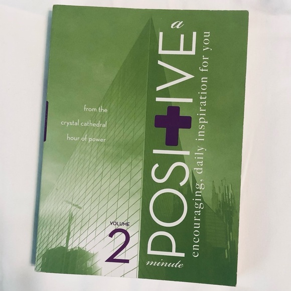 Book "A Positive Minute" Encouraging Daily Inspiration Hour of Power Christian - Picture 4 of 4